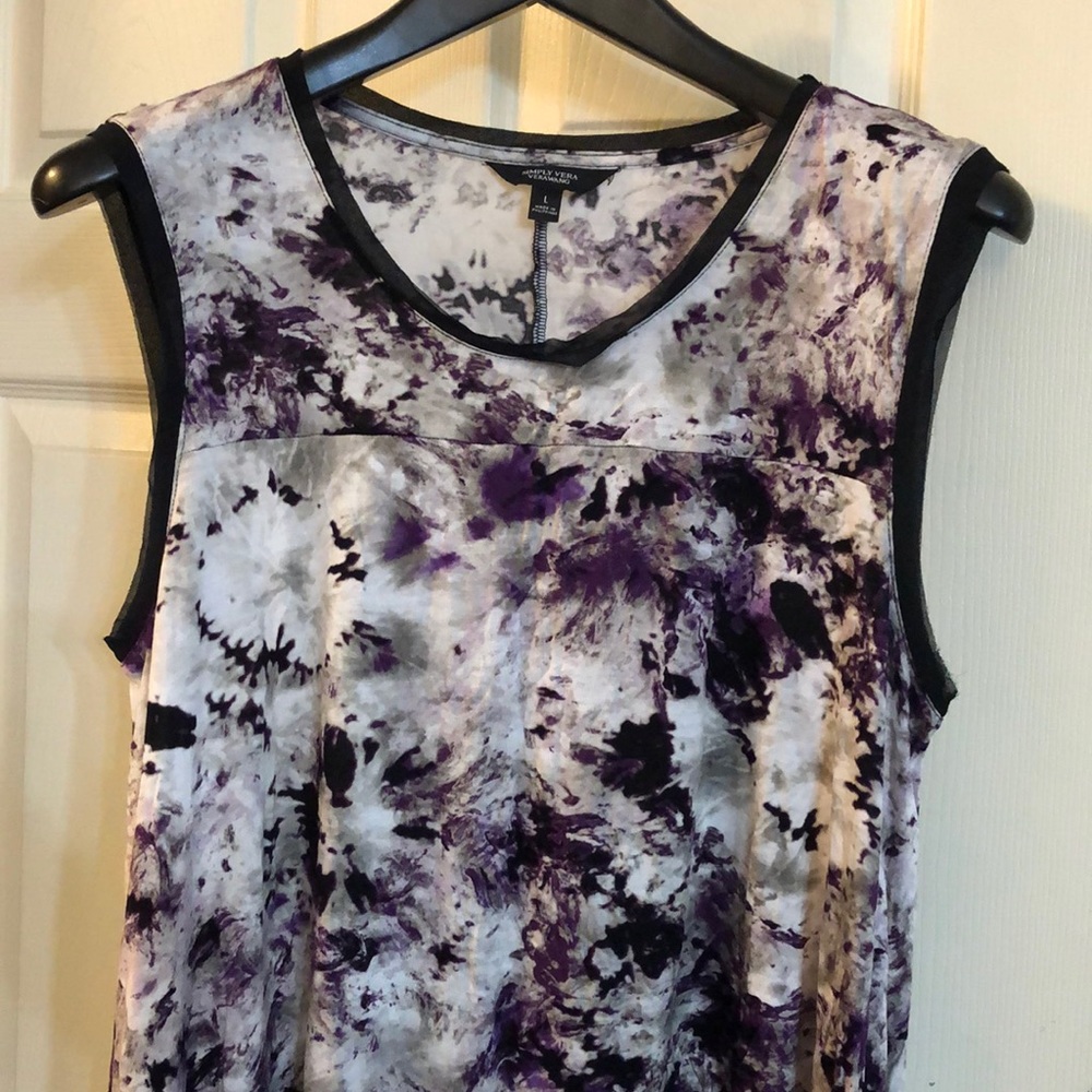 Tank - Picture 3 of 4